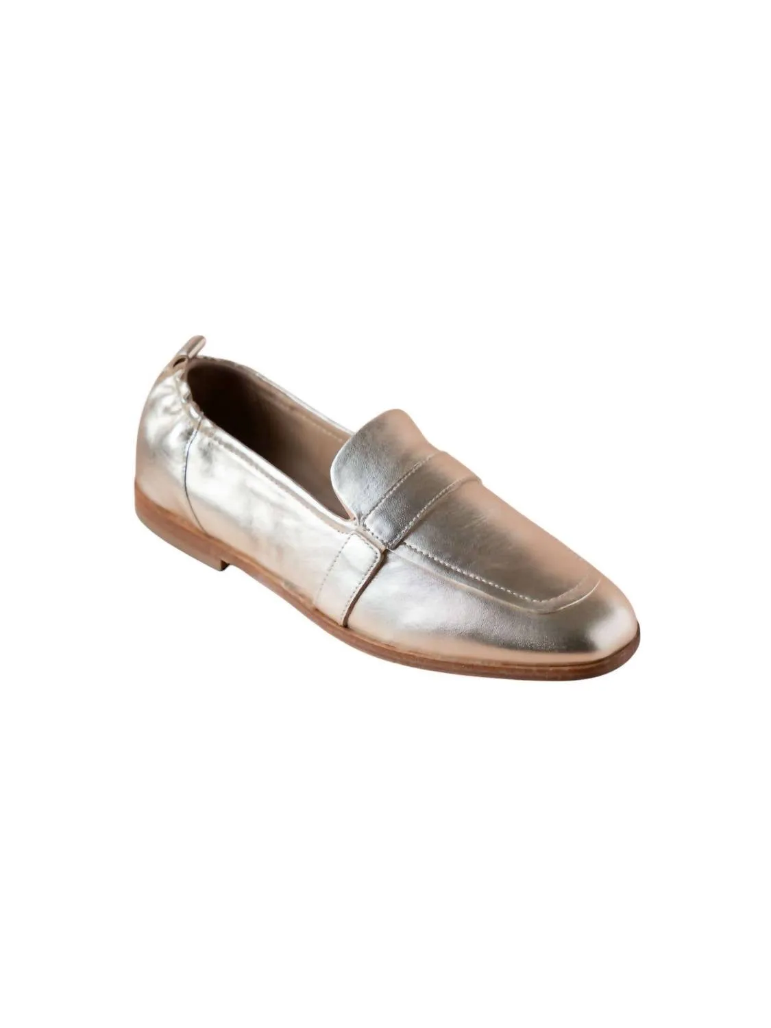 Cedar Loafers In White Gold