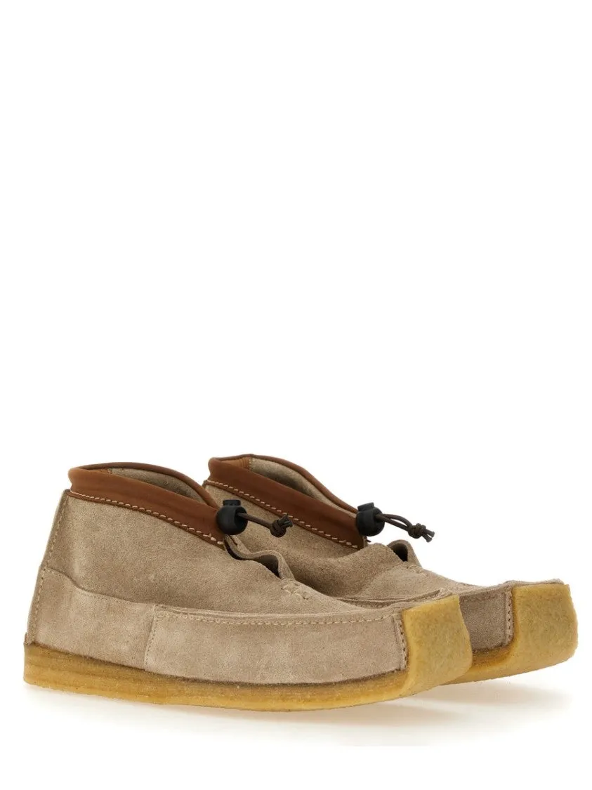Distinguished Leather Loafer With Contrasting Collar