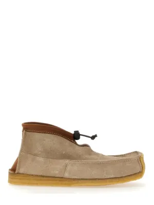 Distinguished Leather Loafer With Contrasting Collar