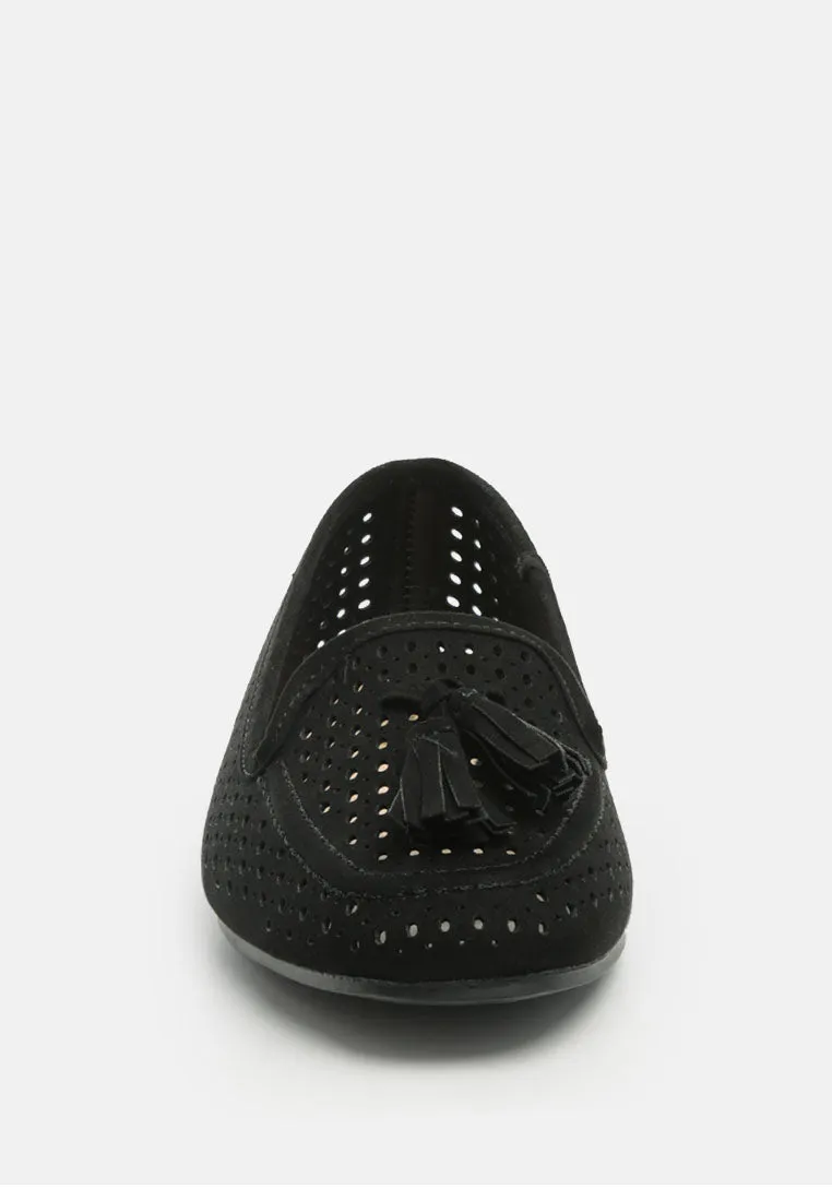 feet nest perforated microfiber loafer