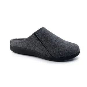Lodge MenS Slippers In Graphite