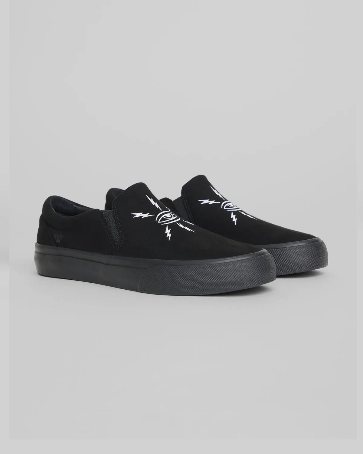 Men's Stranger Slip-On In Black Templeton