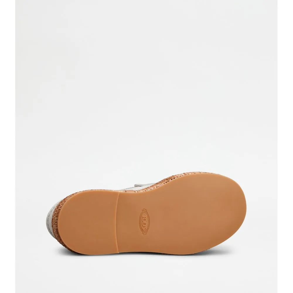 Platform Loafers in Leather