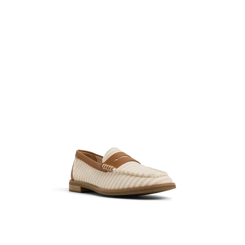 Seaport Penny Loafer