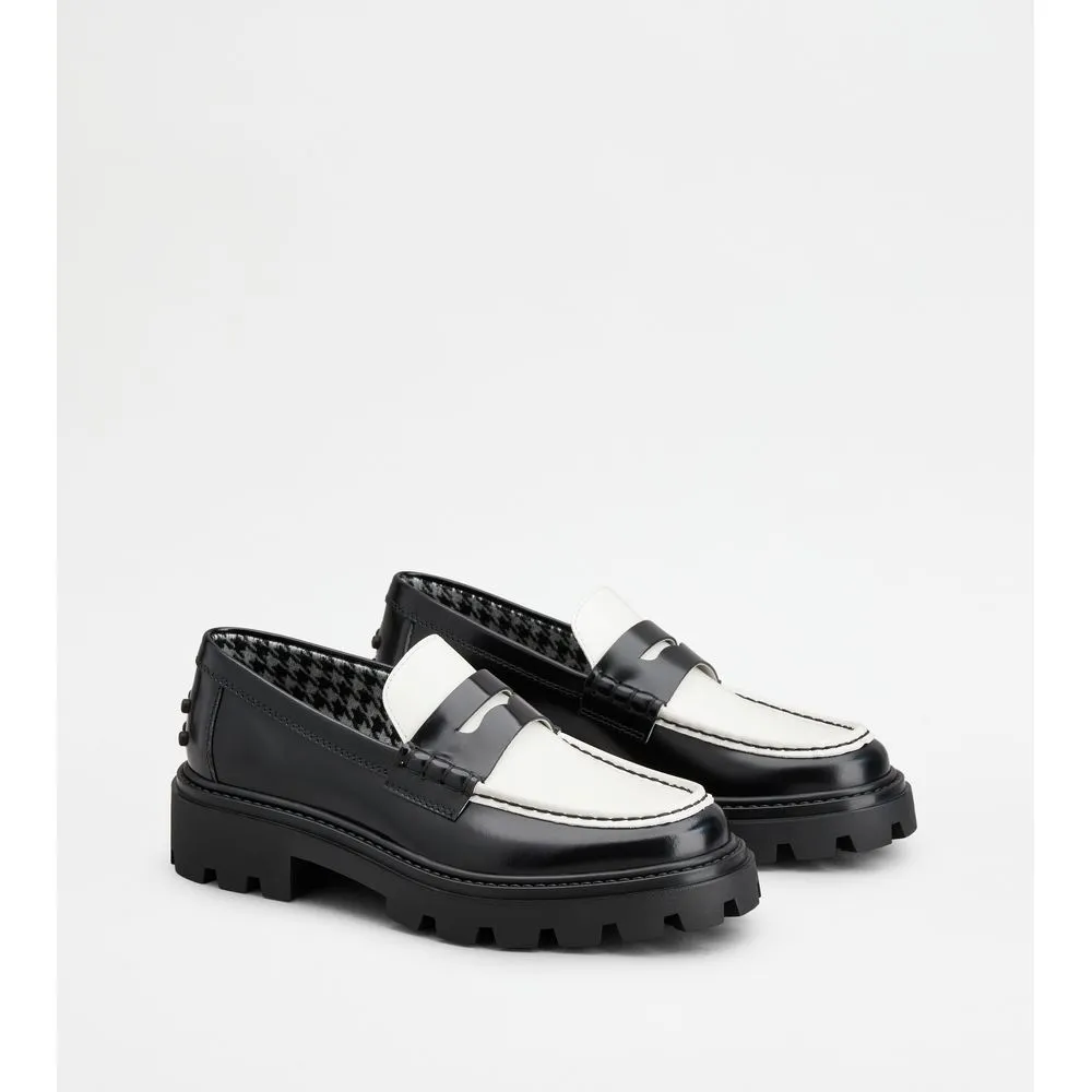 Tod's Loafers in Leather