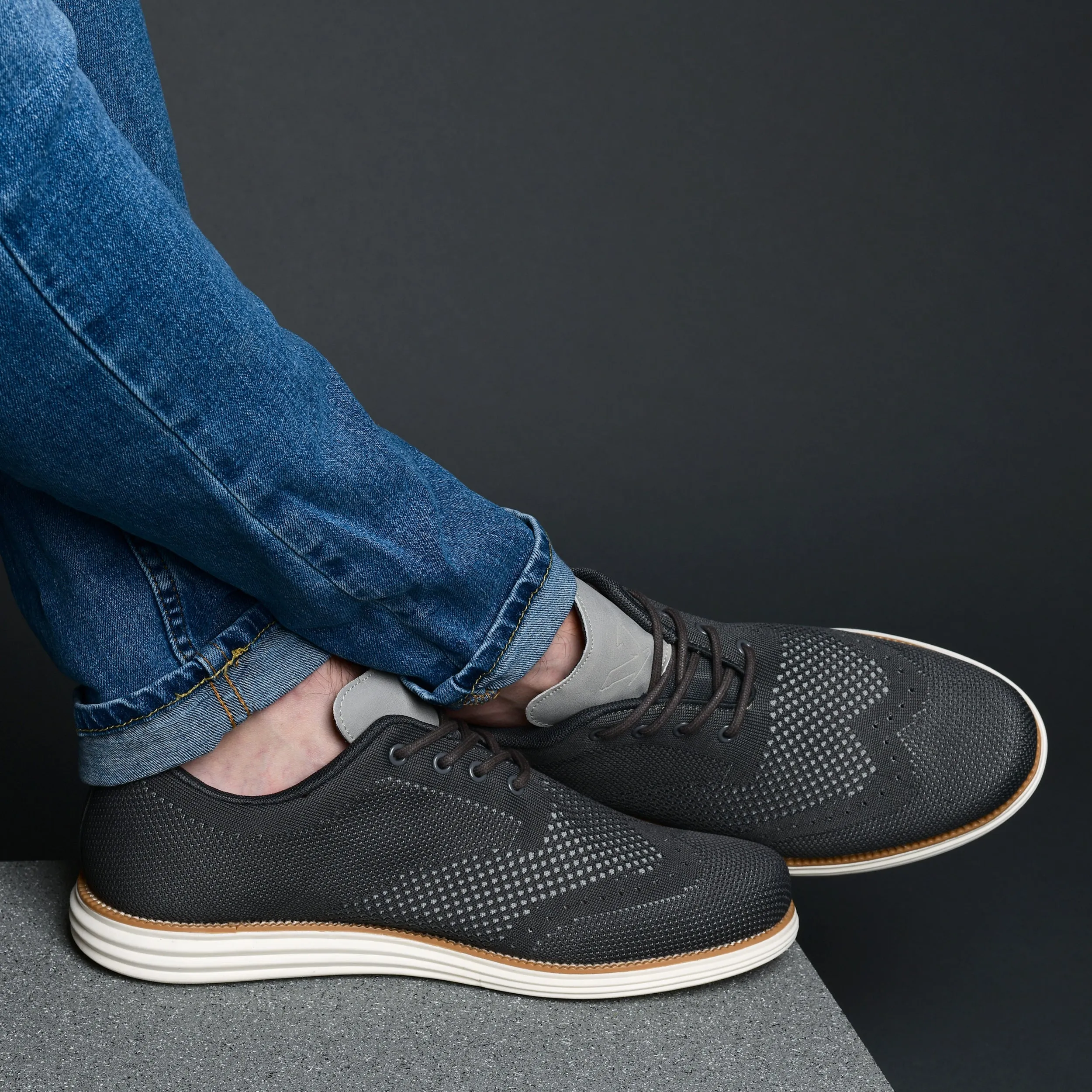 Vance Ezra Knit Dress Shoe