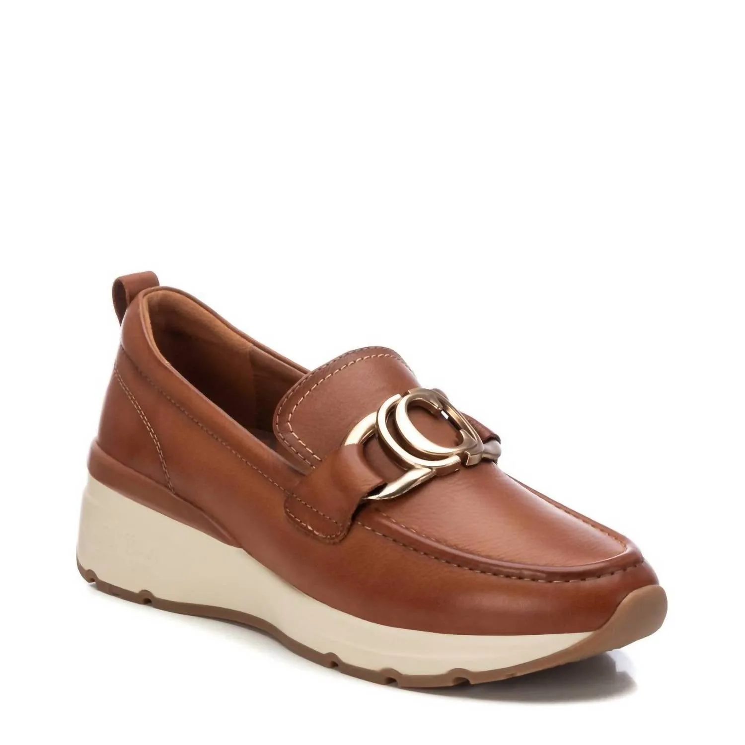 Women's Carmela Collection Moccasins Shoes In Camel