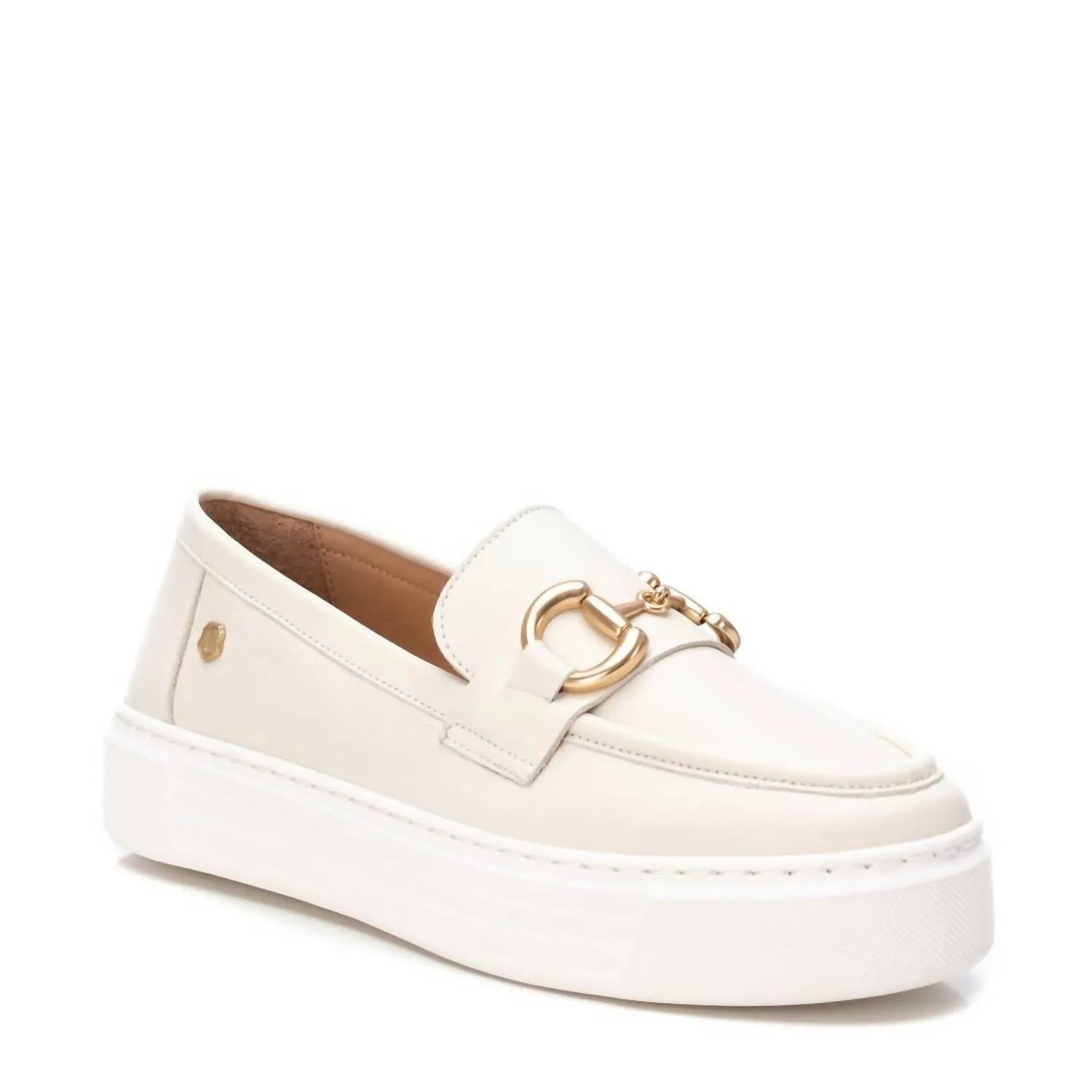 Women's Carmela Collection Moccasins Shoes In Ice