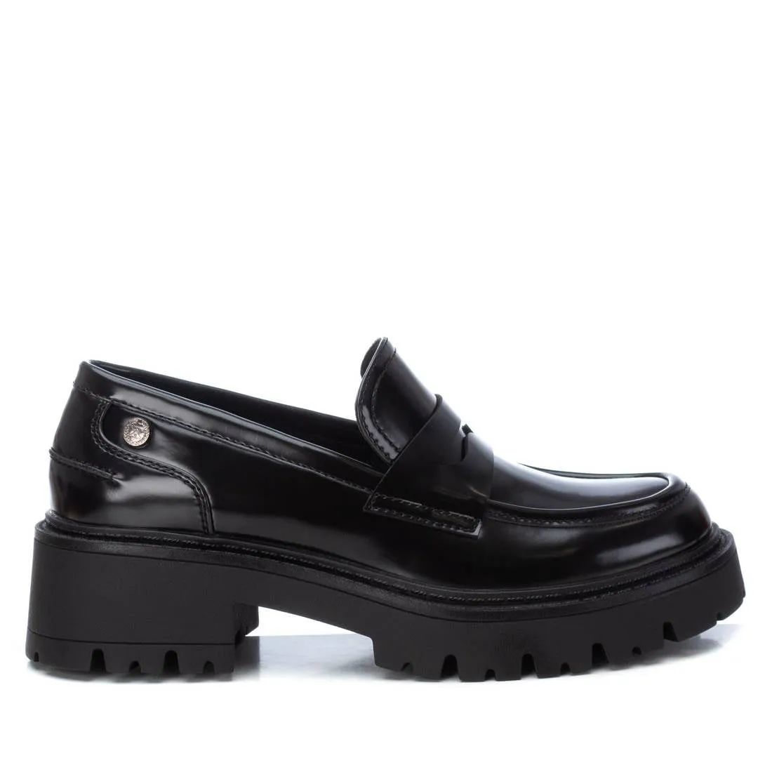 Women's Casual Moccasins By XTI