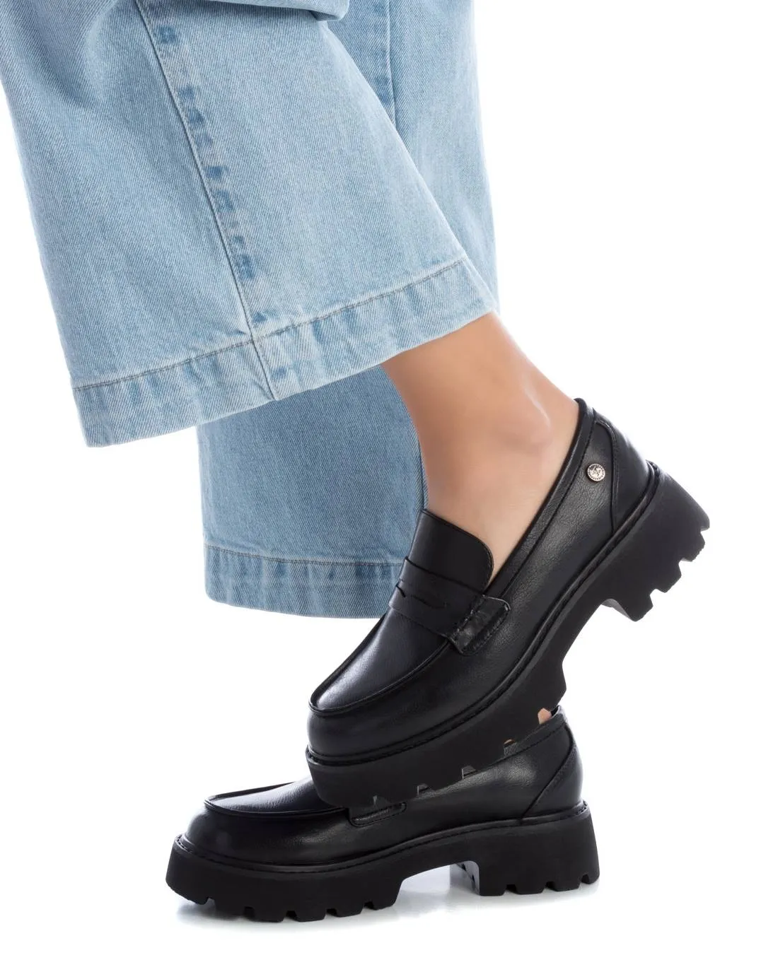 Women's Casual Moccasins By XTI