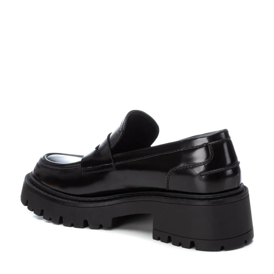 Women's Casual Moccasins By XTI