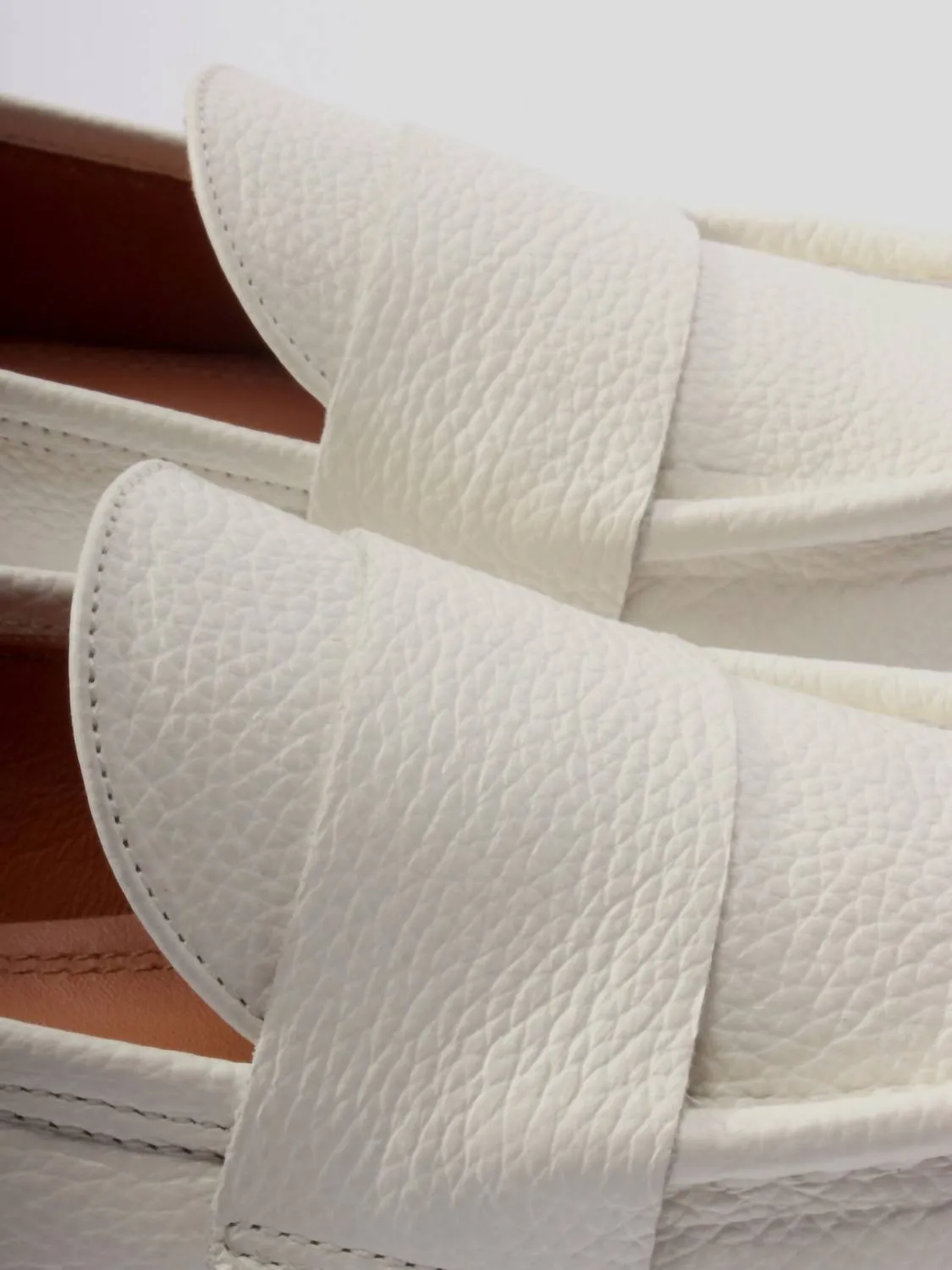 Women's Dali Loafer In White