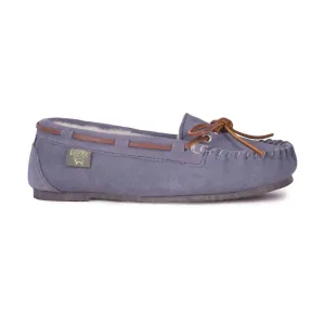Women's Driving Moccasin In Grey