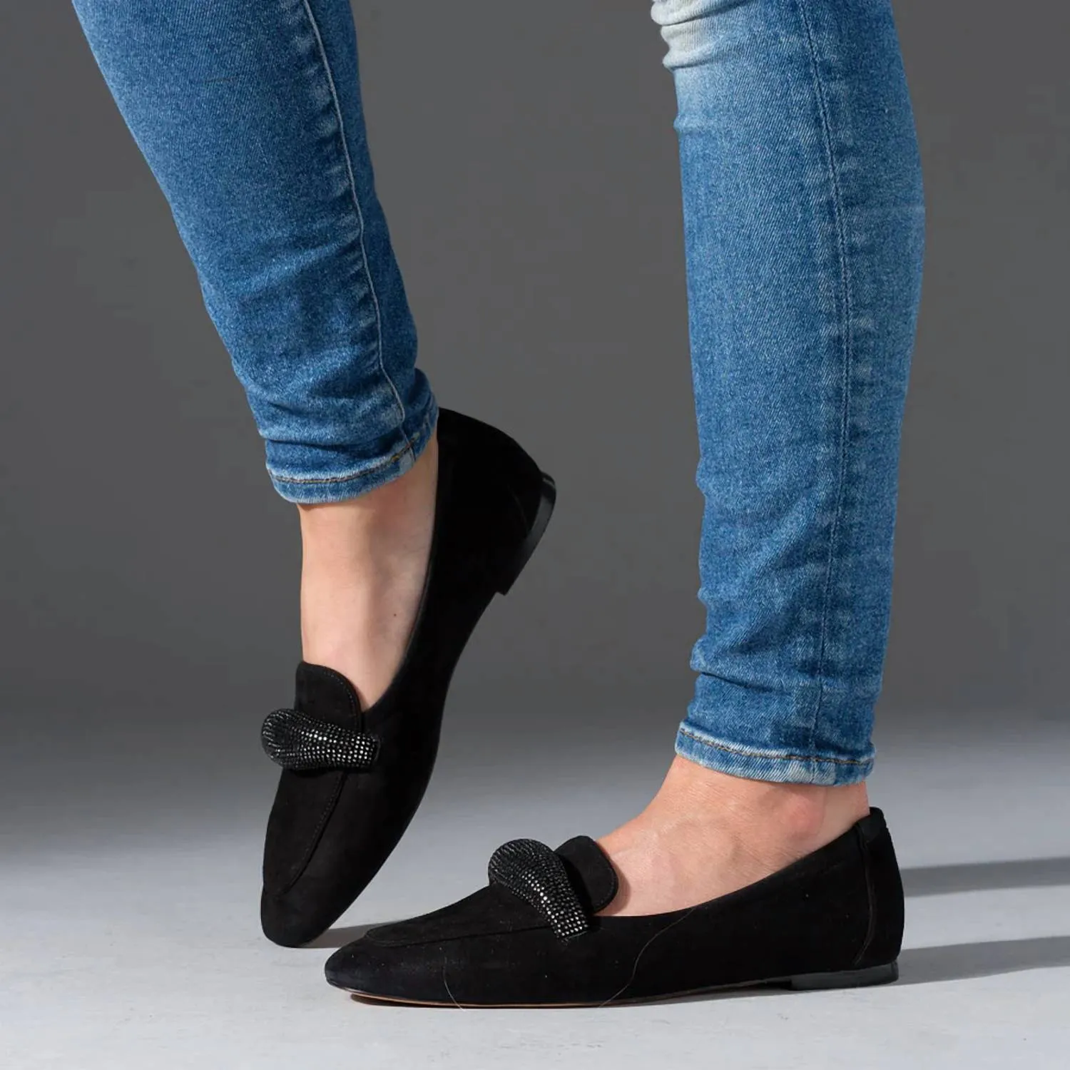 Women's Isabella Loafer In Black