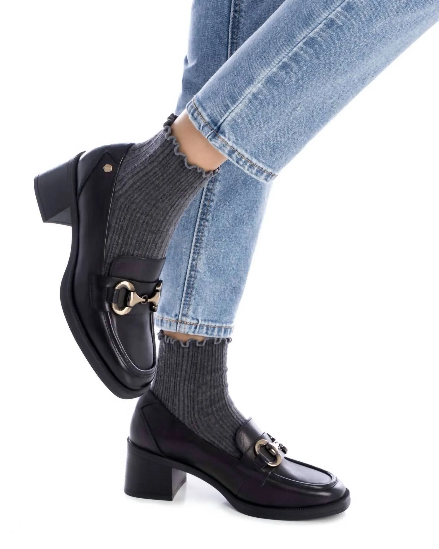 Women's Leather Moccasins In Black