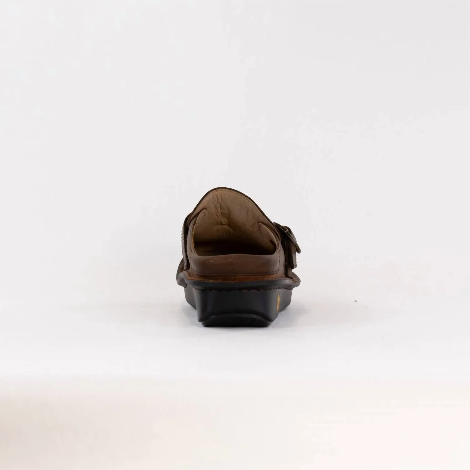 Women's Slip Ons In Oiled Brown